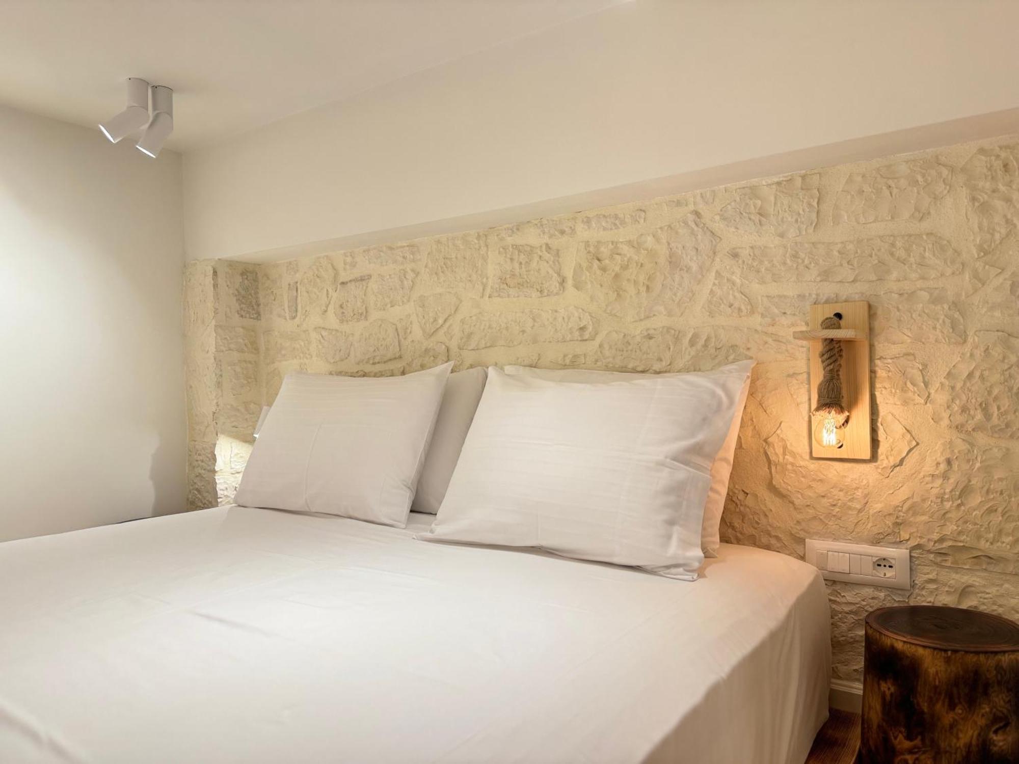 Elpis Guest House Himara Kültér fotó