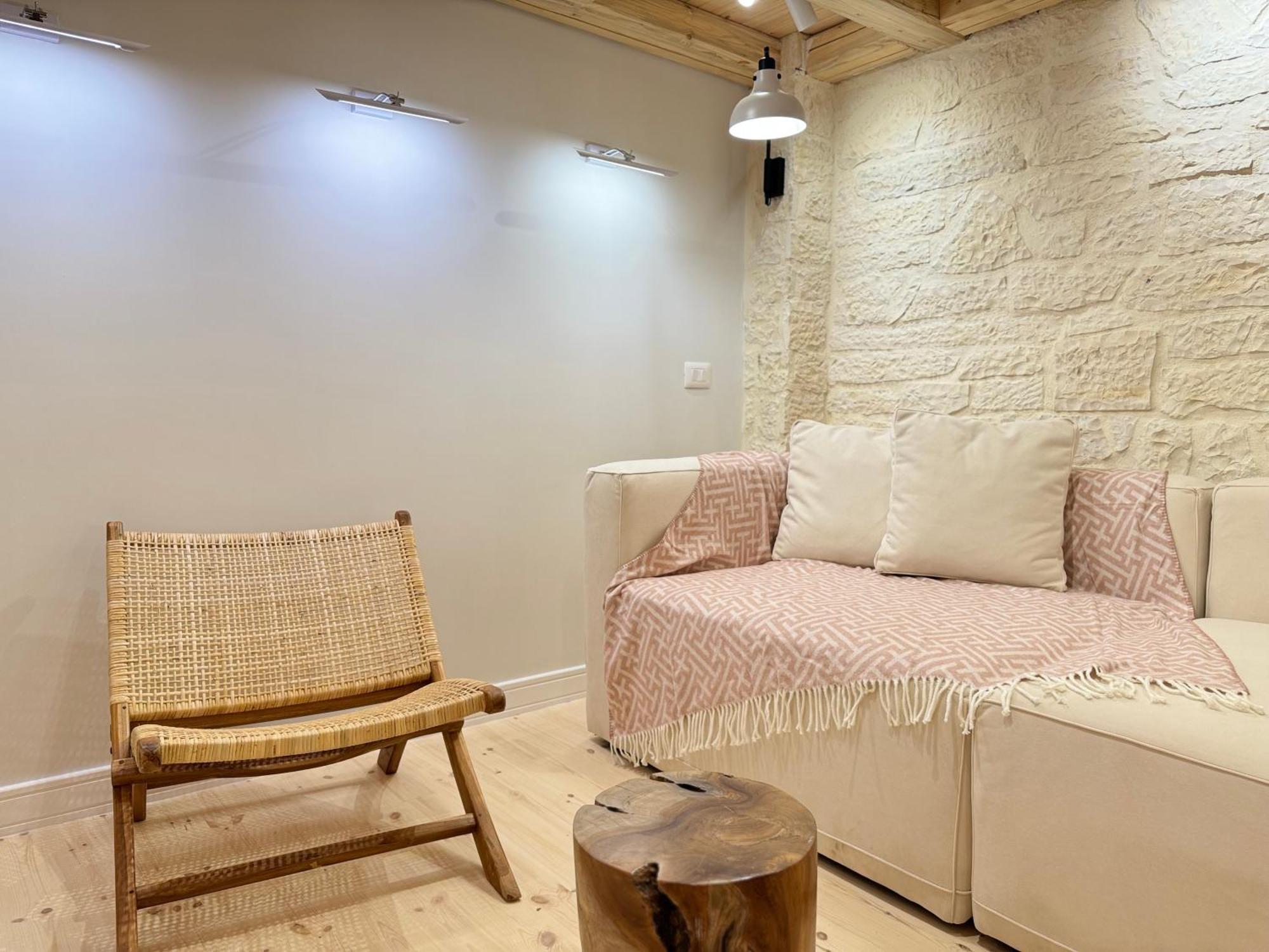 Elpis Guest House Himara Kültér fotó