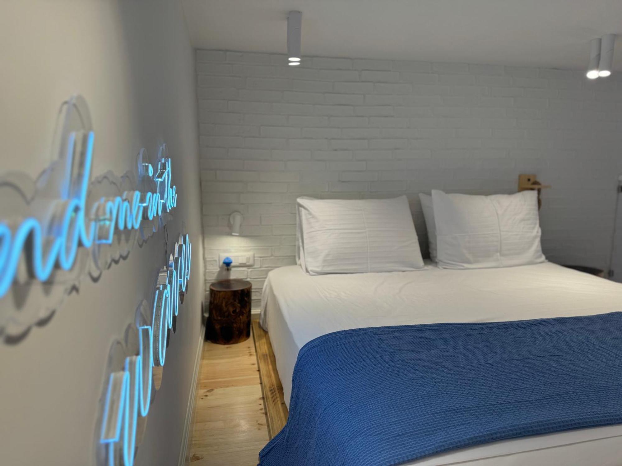 Elpis Guest House Himara Kültér fotó
